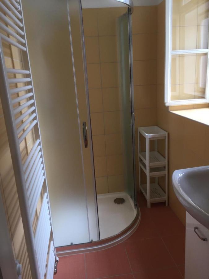 Aparthotel Zamek Dobrohor Zewnętrze zdjęcie